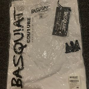 MENS BASQUIAT COUTURE Tee
Size MEDIUM
BRAND NEW WITH TAGS ✅